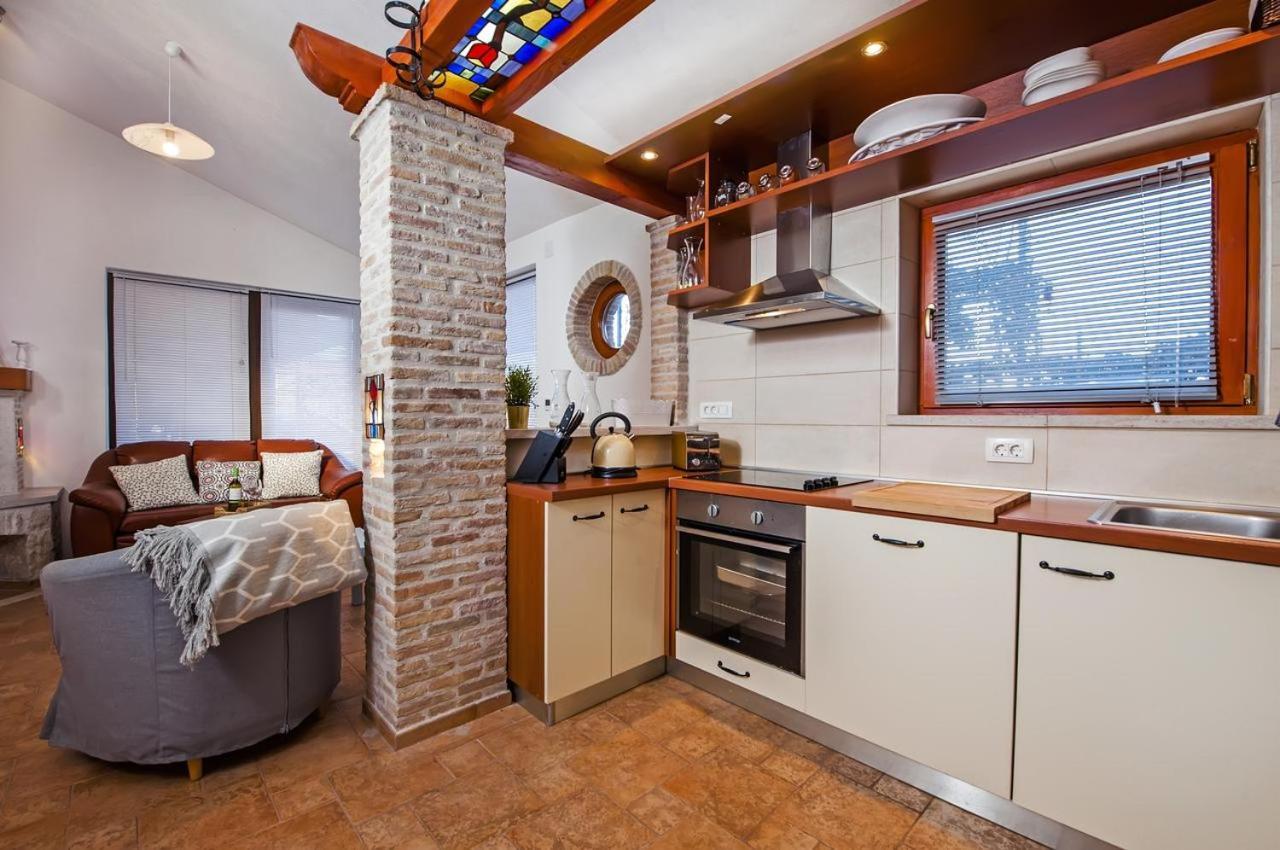 "Art House" Rovinj-Holiday, Holiday Home To Rent Ровінсько-Село Екстер'єр фото
